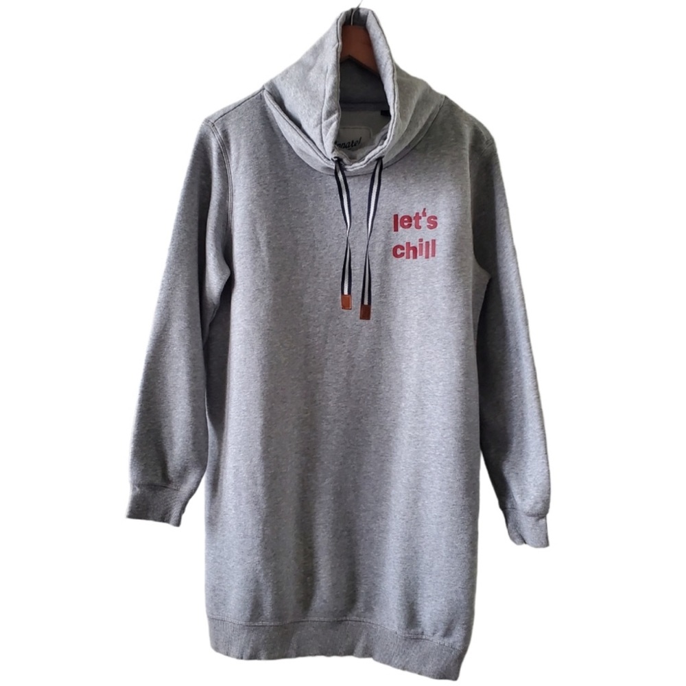 🛍️Box full of 8 Items Size M Mystery Box 🛍️ - Picture 3 of 10